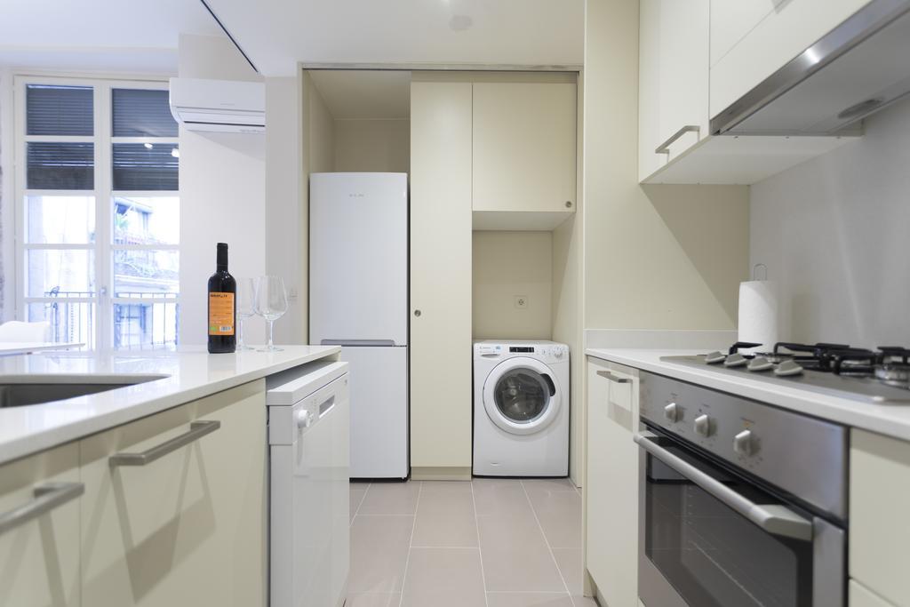 Bravissimo Cort Reial-1A Apartman Girona Kültér fotó